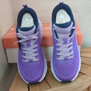 Easy Spirit Maxine2 EMOVE Walking Shoes in Medium Purple (Size 7M)
